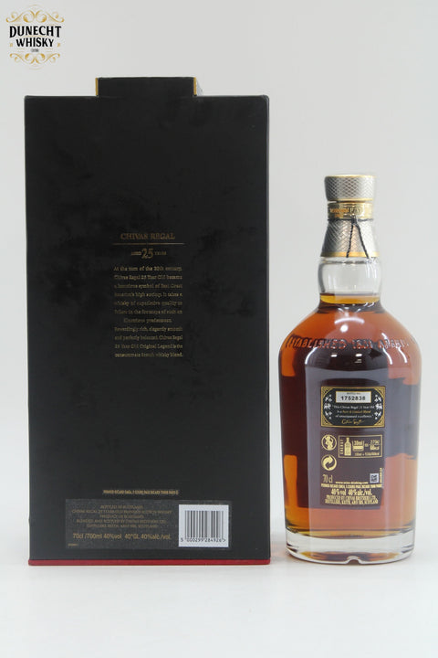 Chivas - 25 Years Old - Original Legend