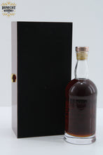 Load image into Gallery viewer, Glenfarclas - 30 Years Old - Worlds Series #1 - 1990  Singapore
